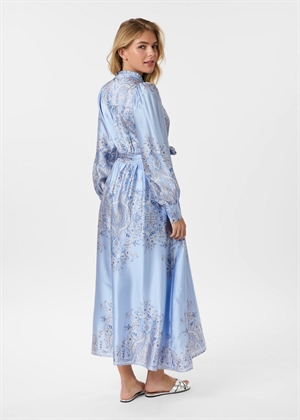 Nova paisley border kjole Lyseblå Neo Noir 